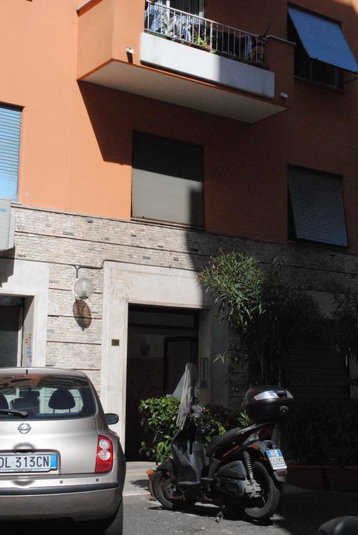 Di Fronte Alla Cupola Roma Dış mekan fotoğraf