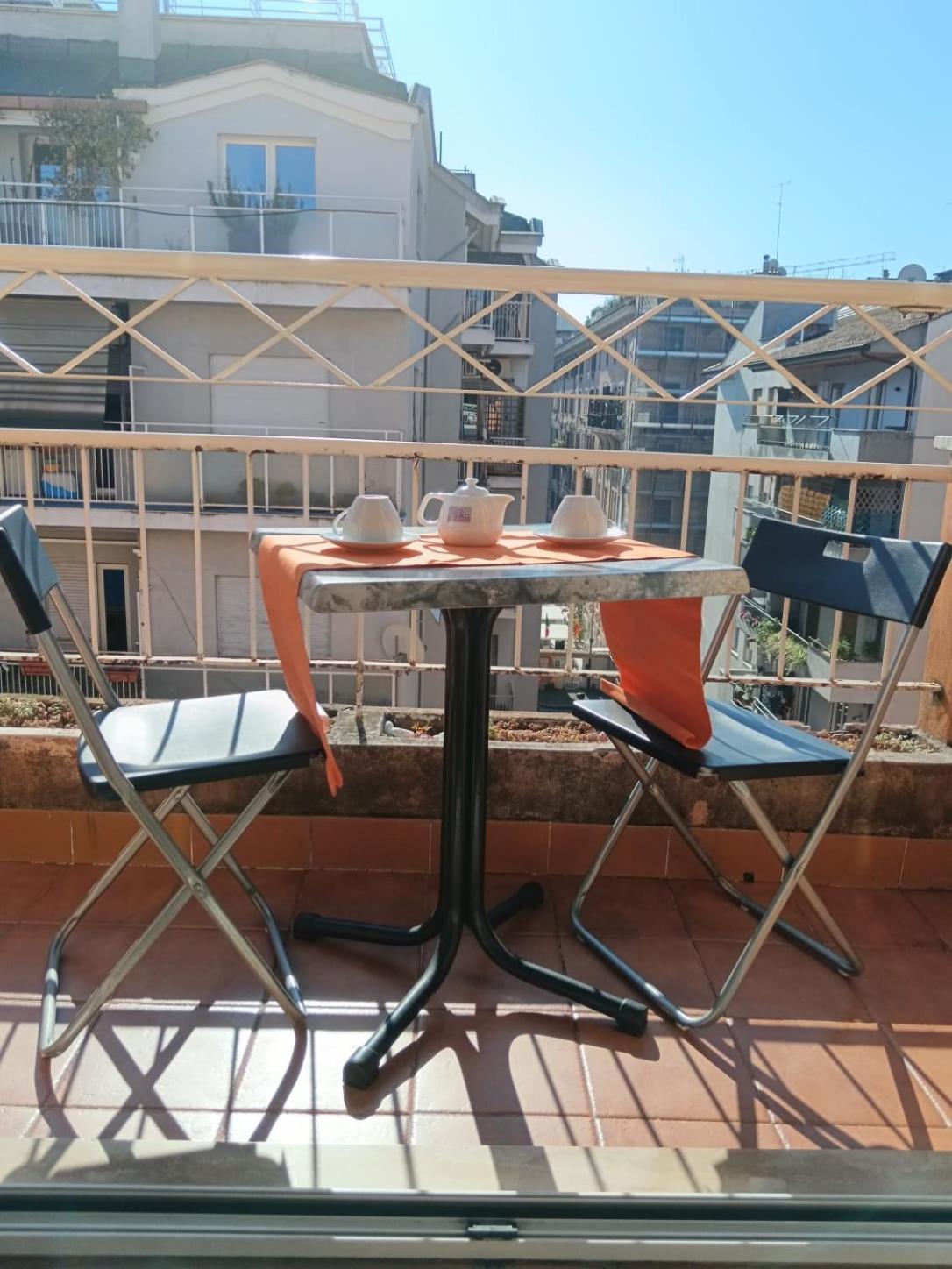 Di Fronte Alla Cupola Roma Dış mekan fotoğraf